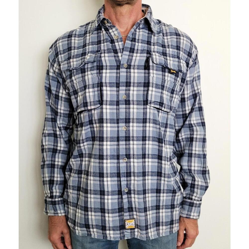 Planet Earth Men’s Large Blue Plaid Flannel Shirt